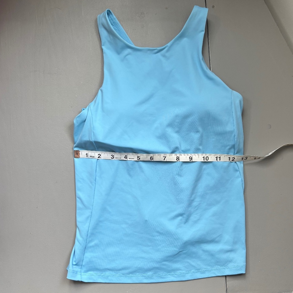 EUC Athleta Lightning Support Top Robin’s Egg Blue Novella Blue S Yoga Pilates - Picture 4 of 8